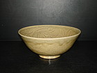 Rare northern Song longquan flower carved large bowl