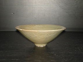 Rare Song longquan celadon conical tea bowl