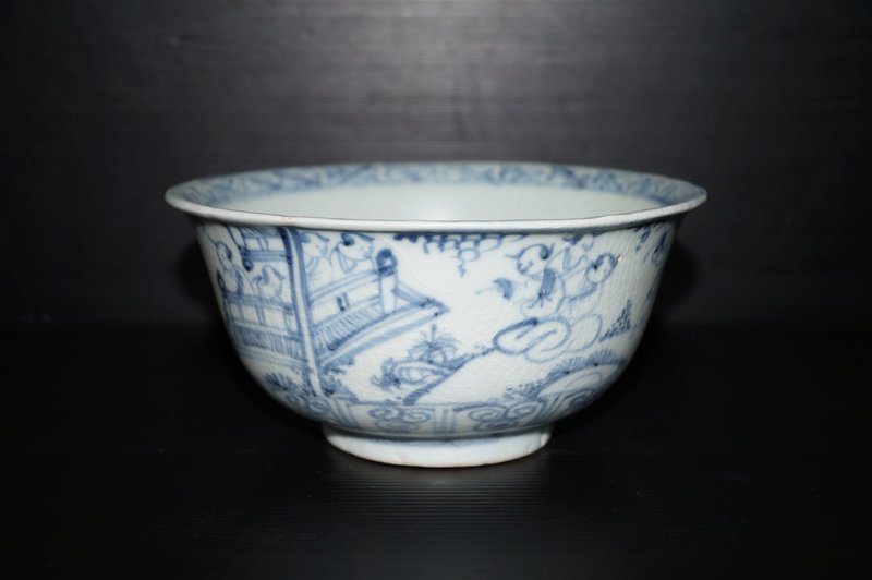 Ming Chenghua blue and white &quot;100 children&quot; bowl