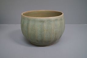 Song longquan celadon large alms bowl