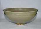 Yuan dynasty longquan celadon large bowl