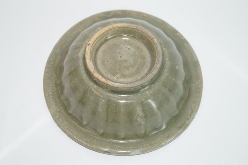 Song Yuan dynasty longquan celadon two fish plate