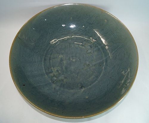 Rare late Ming blue glazed zhangzhou swatow deep plate fish motif