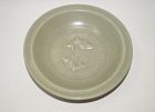 Song dynasty green glaze longquan celadon large fish plate
