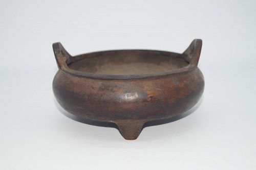 Qing dynasty Chinese bronze censer