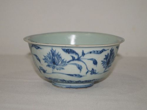 Ming dynasty 15th century blue and white flower bowl