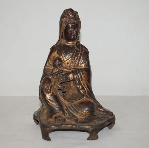 Late Ming - Qing dynasty gilt bronze seated Guanyin