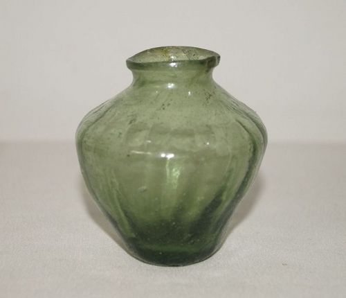 Tang - Song dynasty green transparent Chinese glass bottle vase
