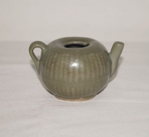 Song - Yuan dynasty longquan celadon ewer