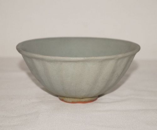 Song dynasty longquan celadon lotus bowl