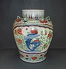 Qing Shunzhi - Kangxi wucai baluster jar