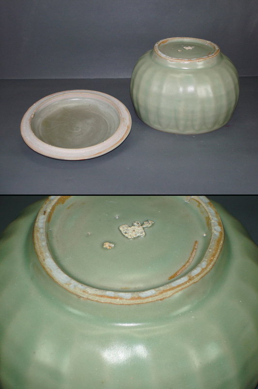 Rare Song longquan celadon alms bowl with cover