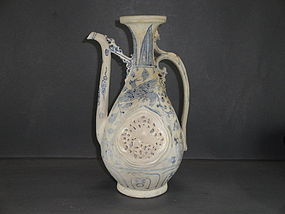 Rare Annamese reticulated blue and white large ewer