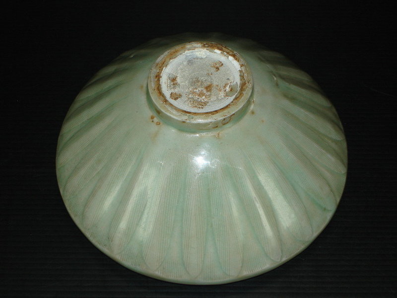 Rare northern Song longquan celadon large washer