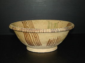 Tang dynasty green and brown color deep bowl