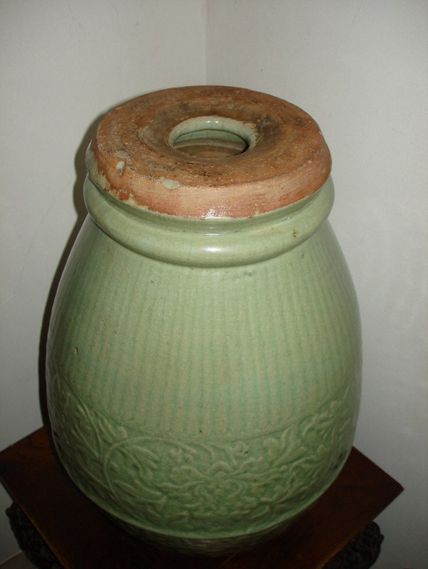 Yuan - Ming dynasty longquan celadon large vase 48cm