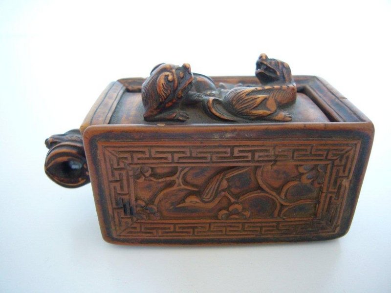Rare Chinese Carved Boxwood Tobacco Box