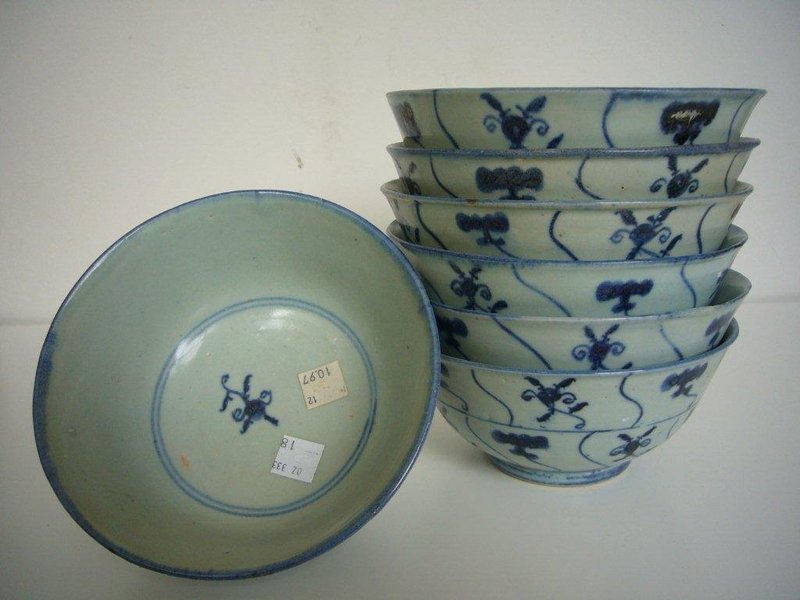 Seven Chinese Bowls from the Diana Cargo