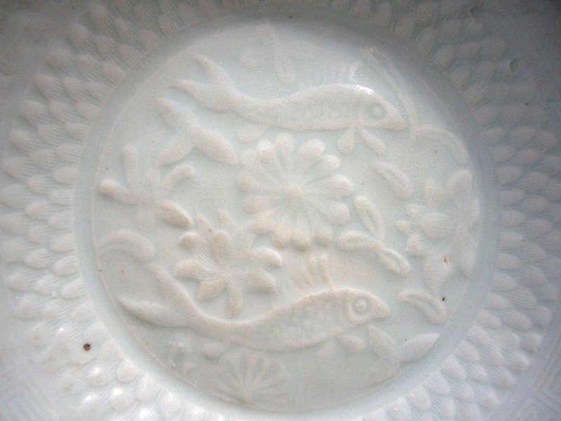 Pair of Song/Yuan Qingbai Fish Plates
