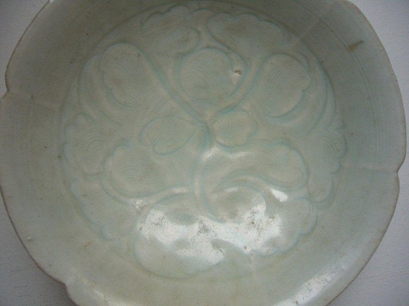 Song Qingbai Plate with Peony Decoration.