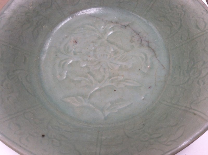 Ming Dynasty Octagonal Longquan Dish