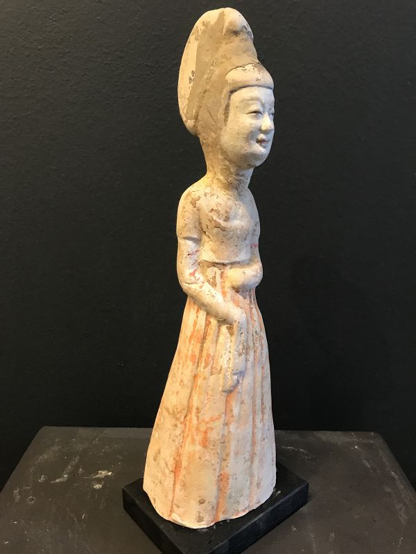 Tang Dynasty White Pottery Lady