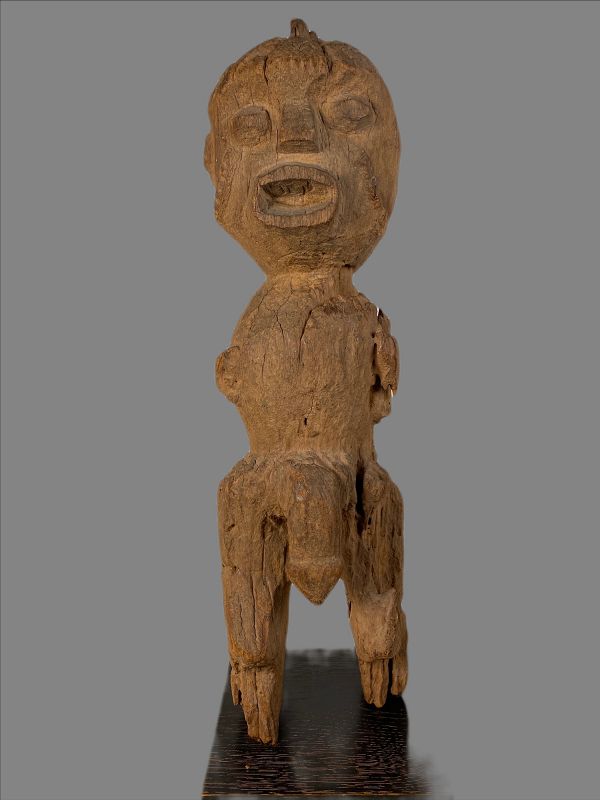 Standing Male Figure - Boki - Nigeria