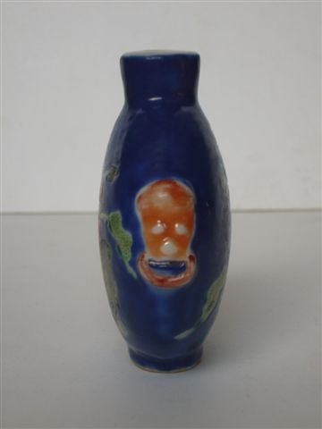 Late Qing Porcelain Snuff Bottle