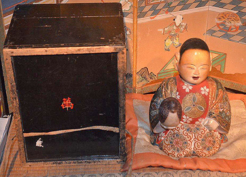 Rare 18th Century Japanese Edo Period Saga Ningyo