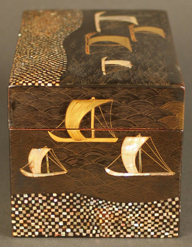 Fine Lacquered Box from Boston's MFA, Boats and Waves