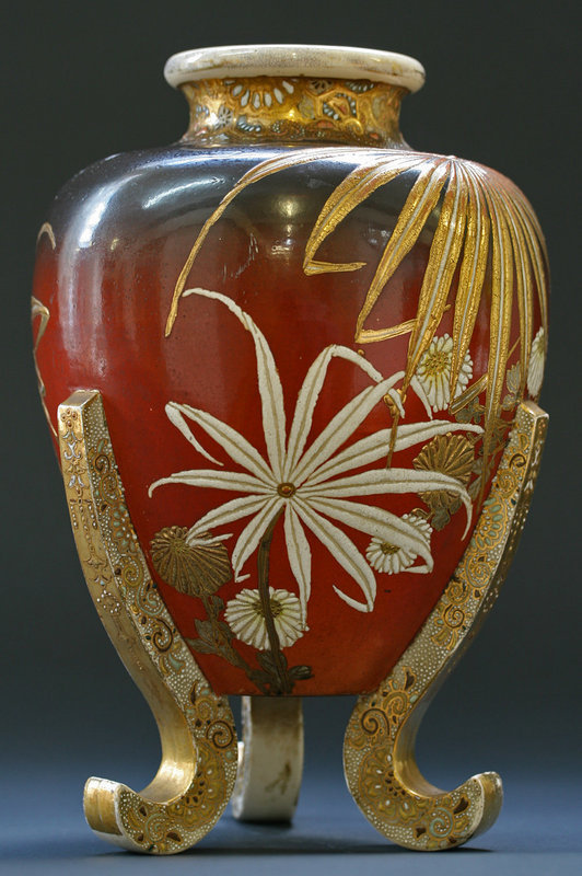 Spectacular Satsuma Vase by Kinzan I, Meiji Period