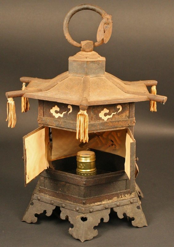 Fine Japanese Garden Hanging Lantern with Cicada