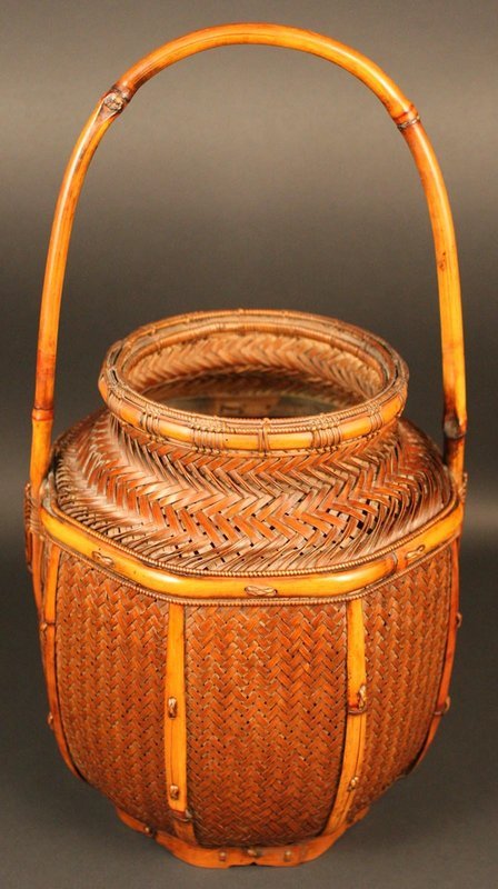 Museum Quality Japanese Basket by Kosuge Chikudo