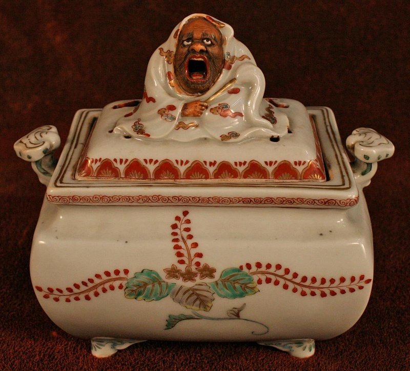 Kakiemon Porcelain Incense Burner with Founder of Zen