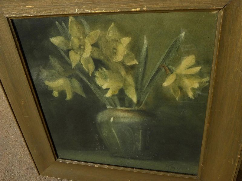Arts and Crafts feeling signed old watercolor painting of daffodils in a green pottery vase