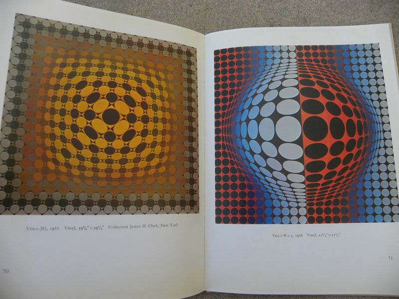 VICTOR VASARELY hard cover book 1976 on the Op-Art modern artist