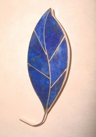 Vintage Silver and Lapis Leaf Pin with Nice Stone Inlay