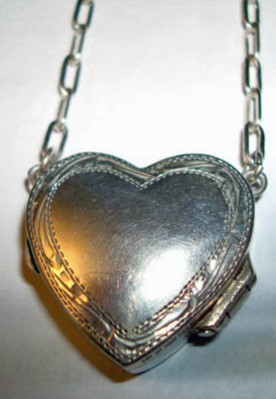 Vintage Sterling Silver Heart Locket Artist Mark and Hallmarks London