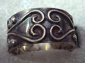 Vintage Sterling Taxco Mexico Ring Wide Band with Great Design