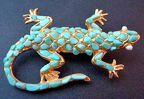 Vintage Turquoise and Pearl Lizard Pin / Brooch