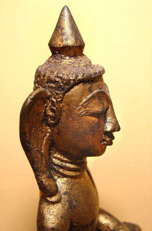 Rare Burmese Gilded Bronze Buddha - 18th Century