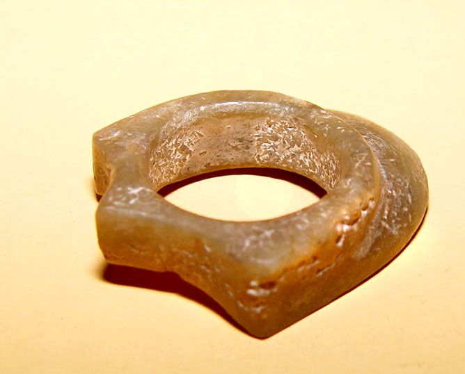 Chinese Han Jade Archer's Thumb Ring - 206BC -220AD