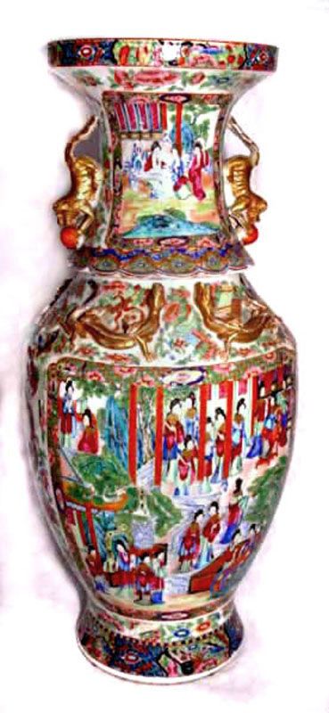 Large Chinese Canton Vase - 19th Century