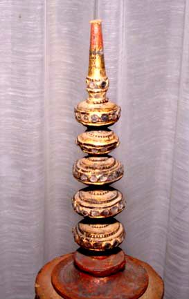 Very Large Royal Burmese Lacquer Gilded &quot;Thayo - 19th C