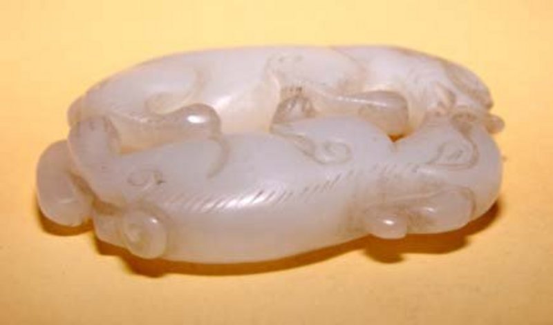 Chinese Jade of Two Animals - Qing Dynasty