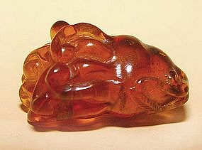 Chinese Amber Hand of Buddha Citron Pendant - #1