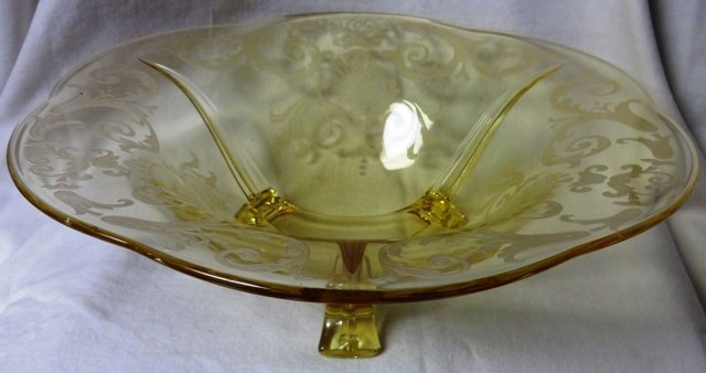 Versailles Topaz Footed Bowl Fostoria Glass Company