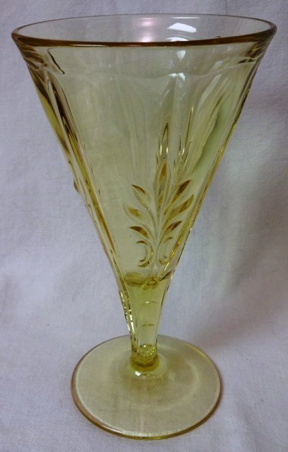 Baroque Gold Tint Goblet 6.75&quot; 9 oz Fostoria Glass Company