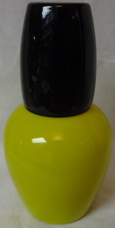 Tumble Up Yellow and Black 7&quot; Morgantown Glass Company