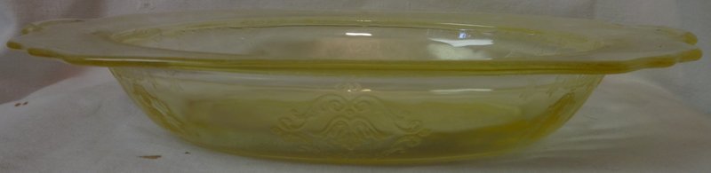 Princess Yellow Oval Bowl 10&quot; Hocking Glass Company